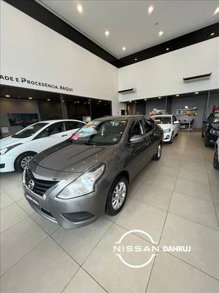 NISSAN VERSA 1.6 16V FLEX SV 4P MANUAL NISSAN VERSA 1.6 16V FLEX SV 4P MANUAL